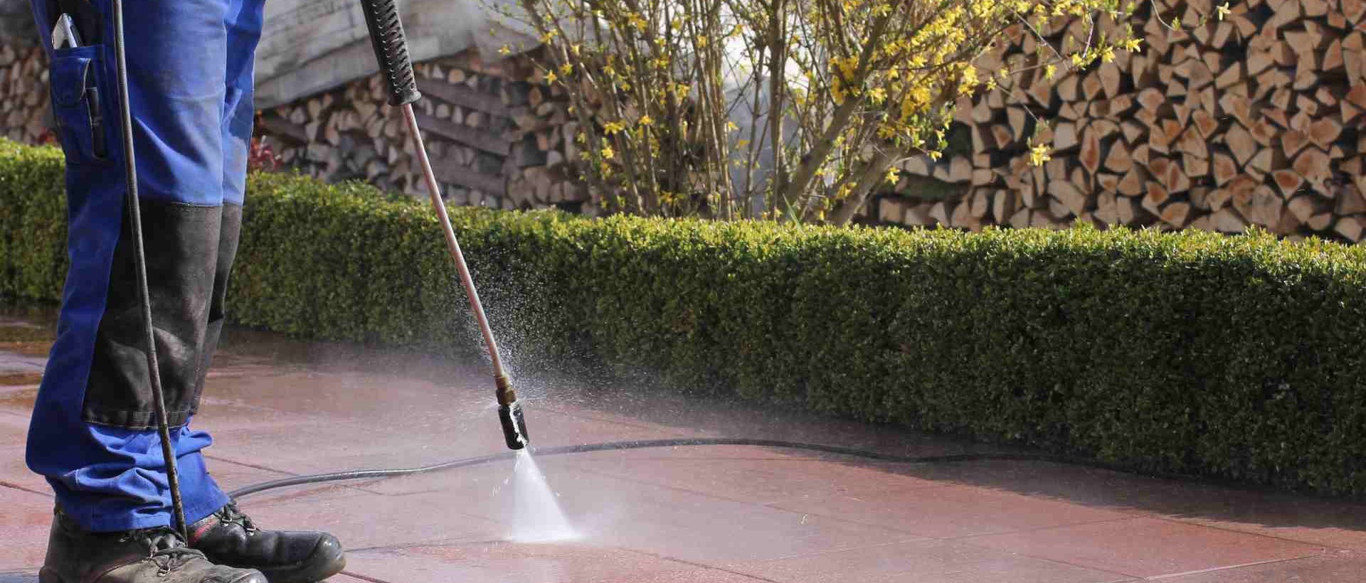 garden maintenance BR6